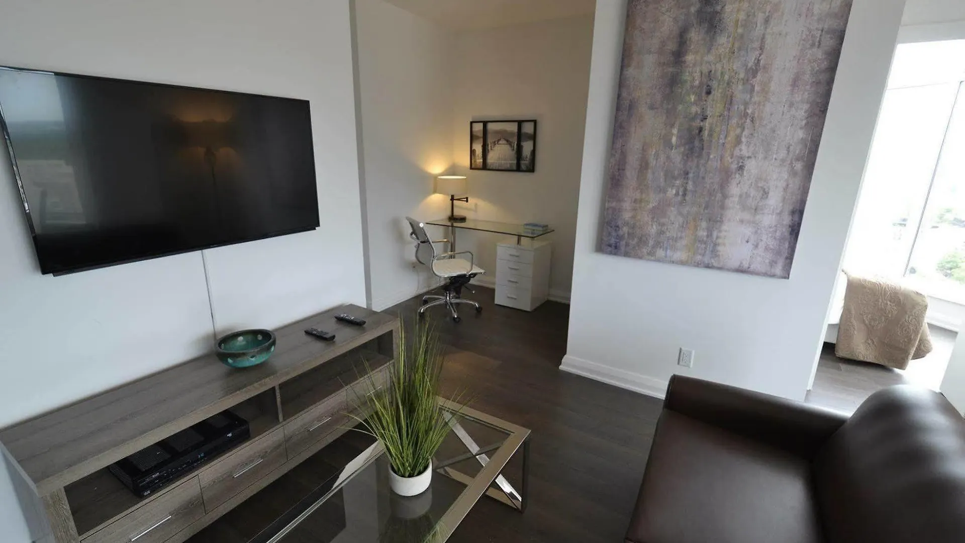 Bellamond Yorkville Apartment Toronto