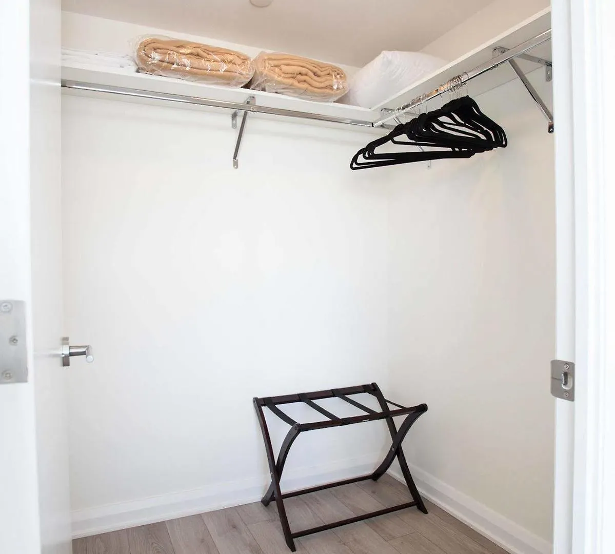 Bellamond Yorkville Apartment Toronto